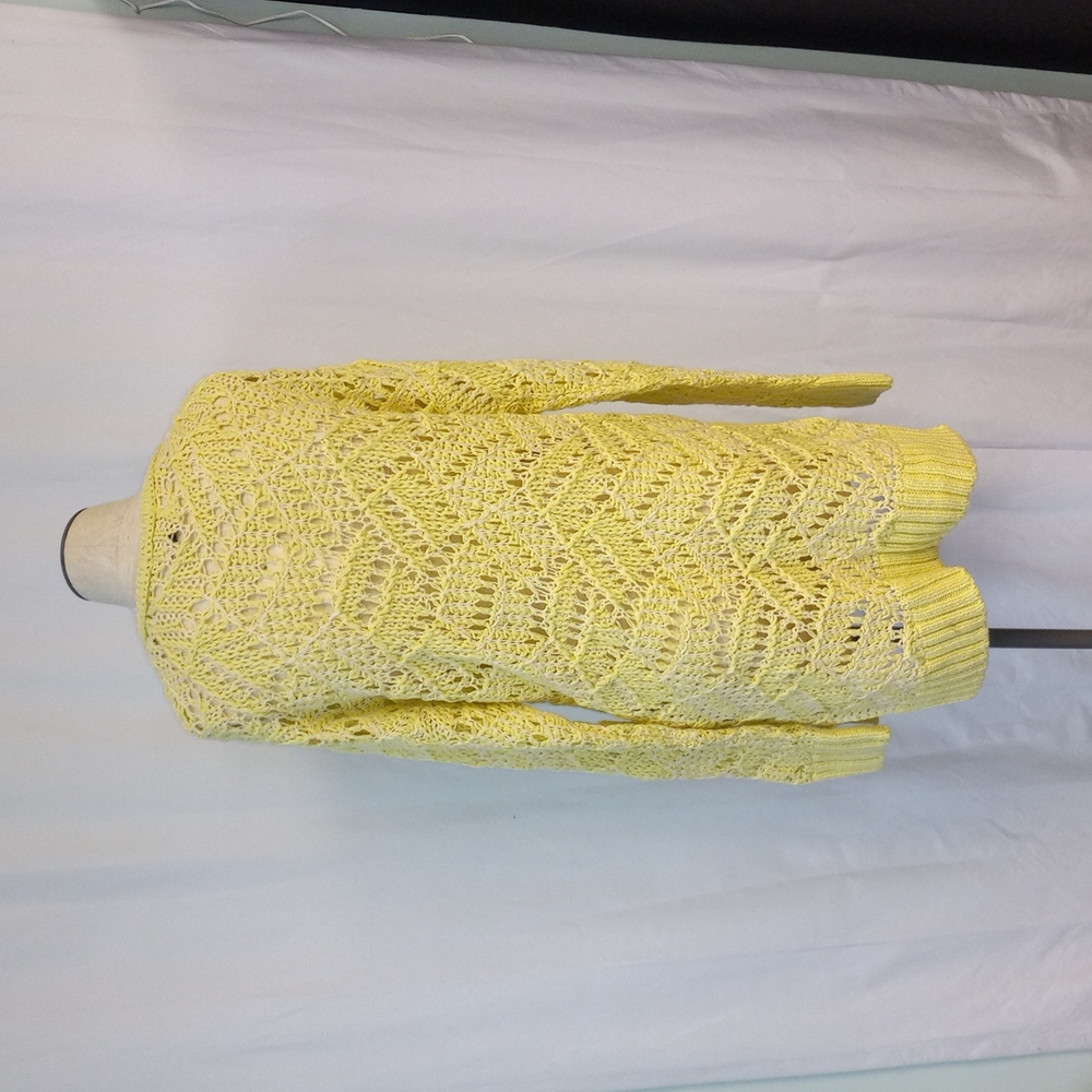 Universal Thread Sweater - Picture 2 of 2